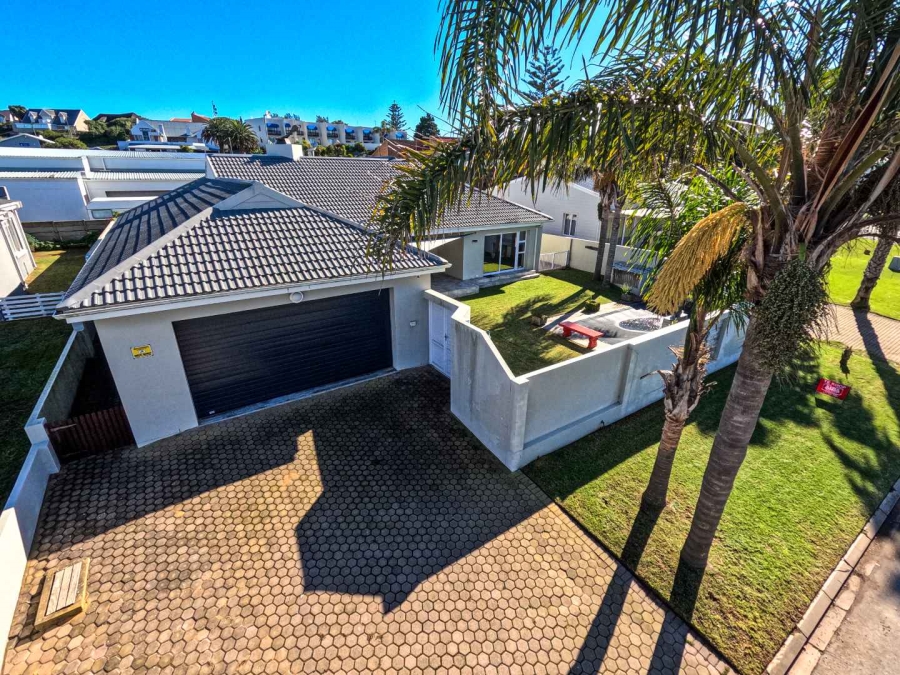 3 Bedroom Property for Sale in Stilbaai Wes Western Cape